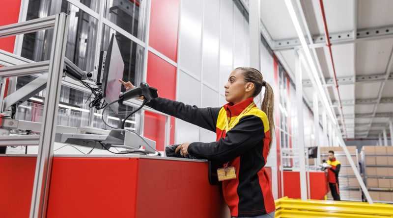 DHL Supply Chain to develop automated fulfilment centre in Derby
