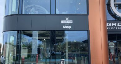 First of its kind Royal Mail shop opens at Stevenage EV charging hub