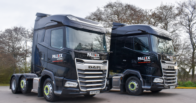 Pall-Ex Logistics takes delivery of 17 new DAF units in partnership with Adams Morey