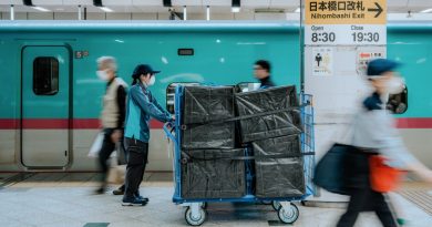 Amazon now using Japan’s Shinkansen bullet trains to deliver packages