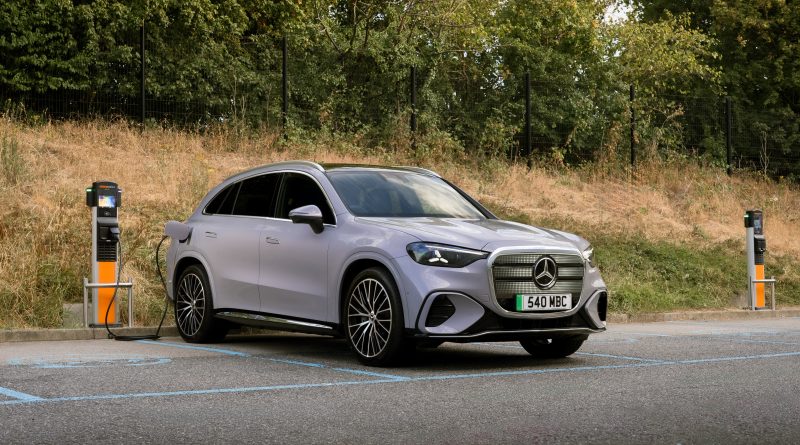 ChargePoint and Mercedes-Benz partner to simplify fleet electrification for cars, light and medium duty vans