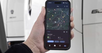 Mercedes-Benz Trucks expands Remote App with parking search for truck drivers
