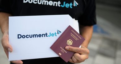 DocumentJet brings instant pricing and online booking to international hand carry shipments