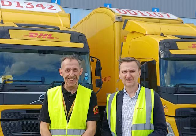 Andrew Pakes MP opens new Evri Group Peterborough depot